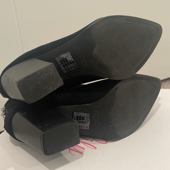 Forever 21 Heeled Booties Size 6 - Picture 4 of 7